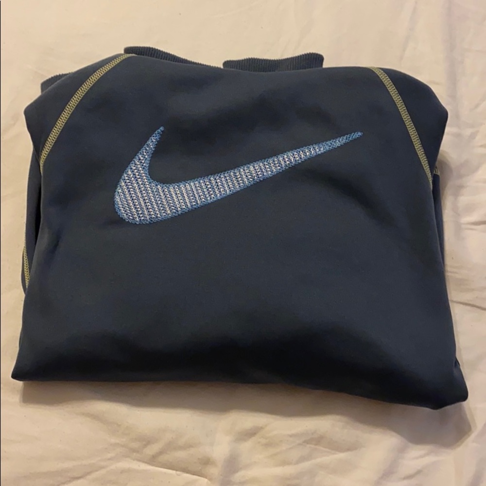 Nike sweatshirt